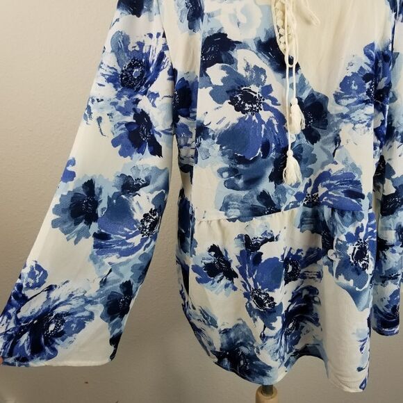 Unique spectrum plus size boho peasant blouse - Picture 2 of 7